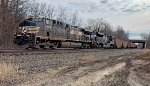 NS 4293 leads 552 with coal.